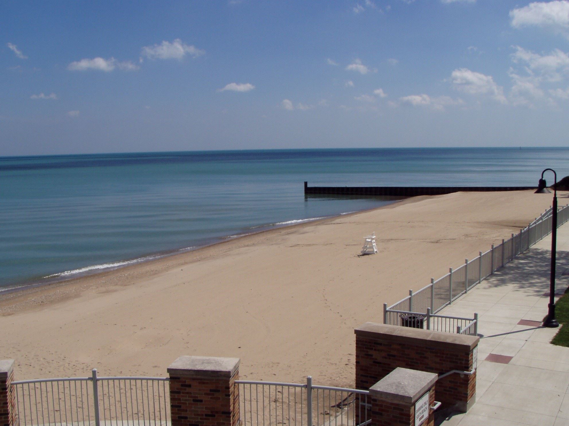 Beach-Terrace-Far-View